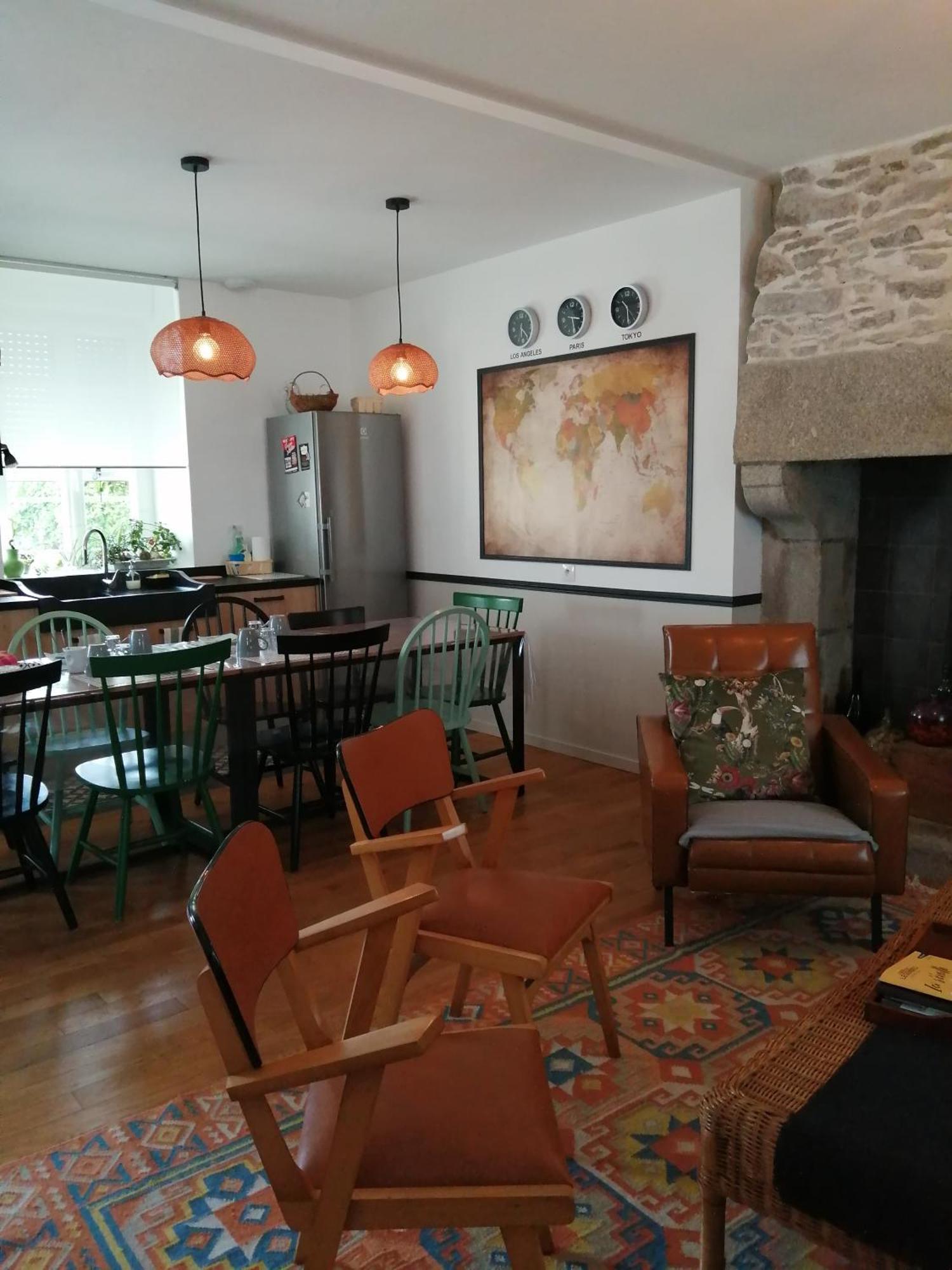 Le Quai 18 Bed & Breakfast Lesneven ภายนอก รูปภาพ