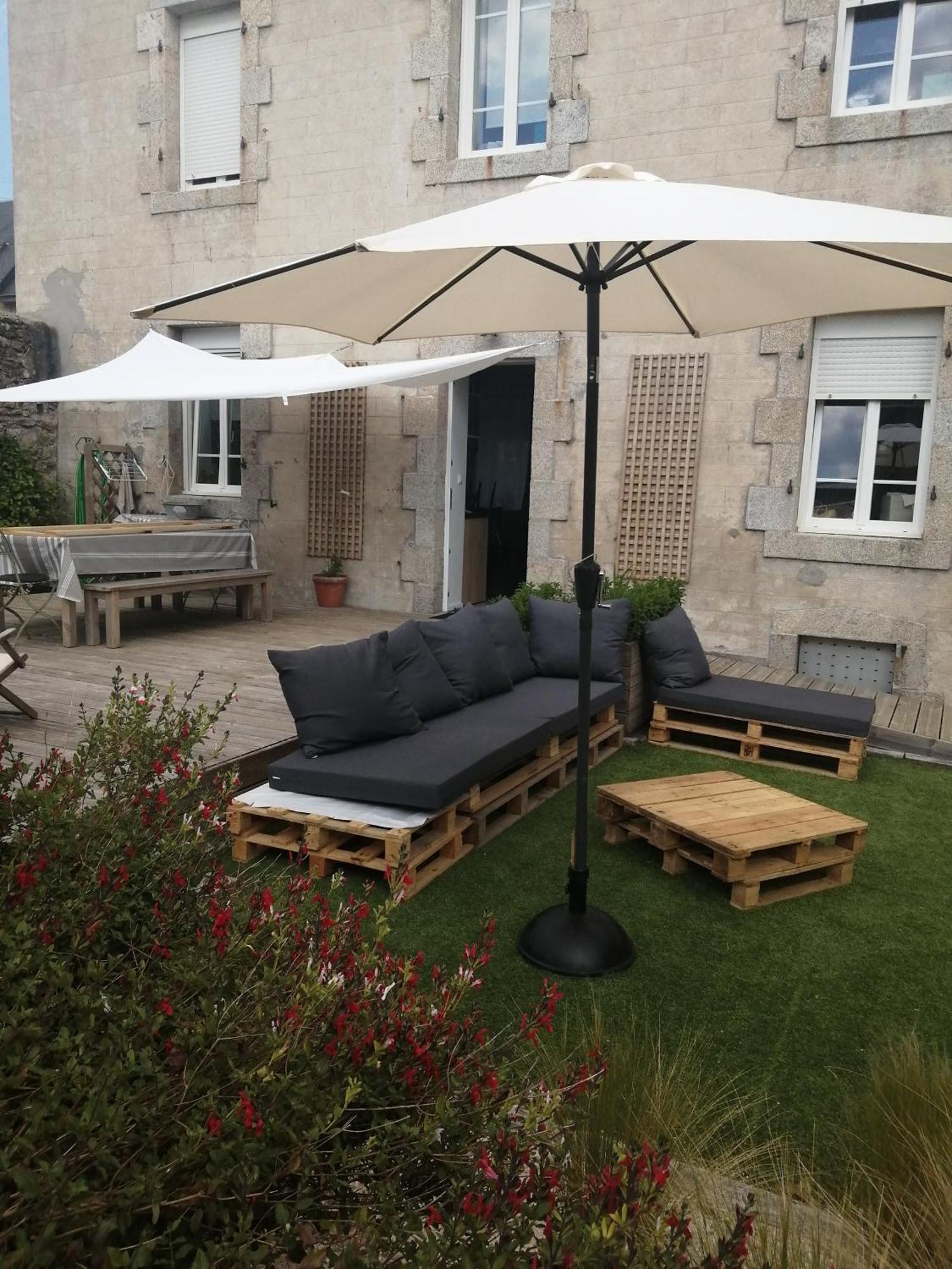 Le Quai 18 Bed & Breakfast Lesneven ภายนอก รูปภาพ